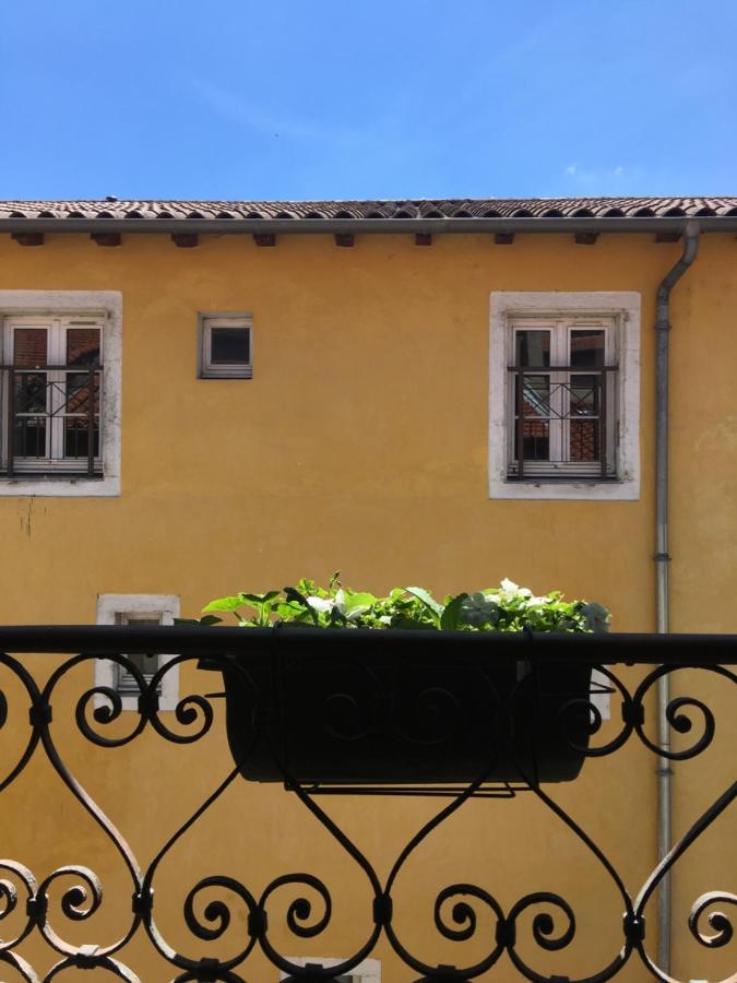 Epicerie Vieille Du Puy En Velay Hotel Le Puy-en-Velay Екстериор снимка