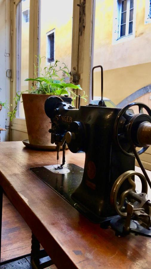 Epicerie Vieille Du Puy En Velay Hotel Le Puy-en-Velay Екстериор снимка