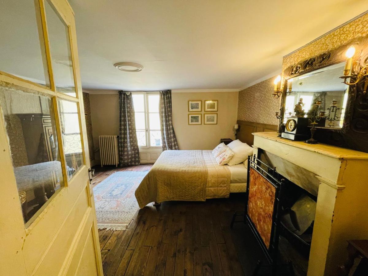 Epicerie Vieille Du Puy En Velay Hotel Le Puy-en-Velay Екстериор снимка