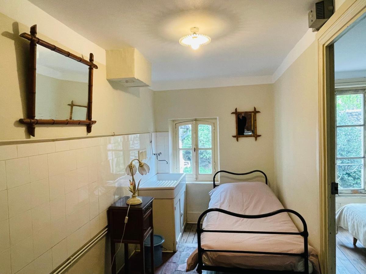 Epicerie Vieille Du Puy En Velay Hotel Le Puy-en-Velay Екстериор снимка