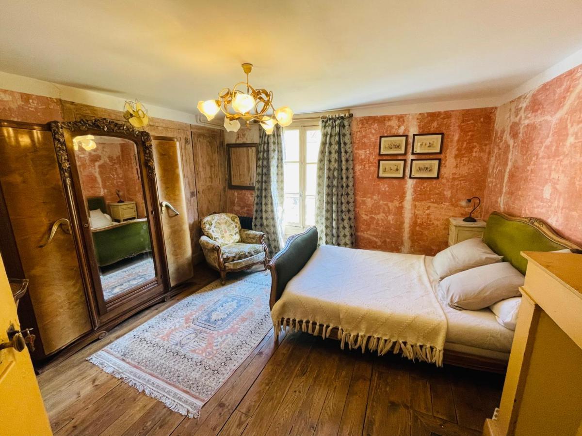 Epicerie Vieille Du Puy En Velay Hotel Le Puy-en-Velay Екстериор снимка