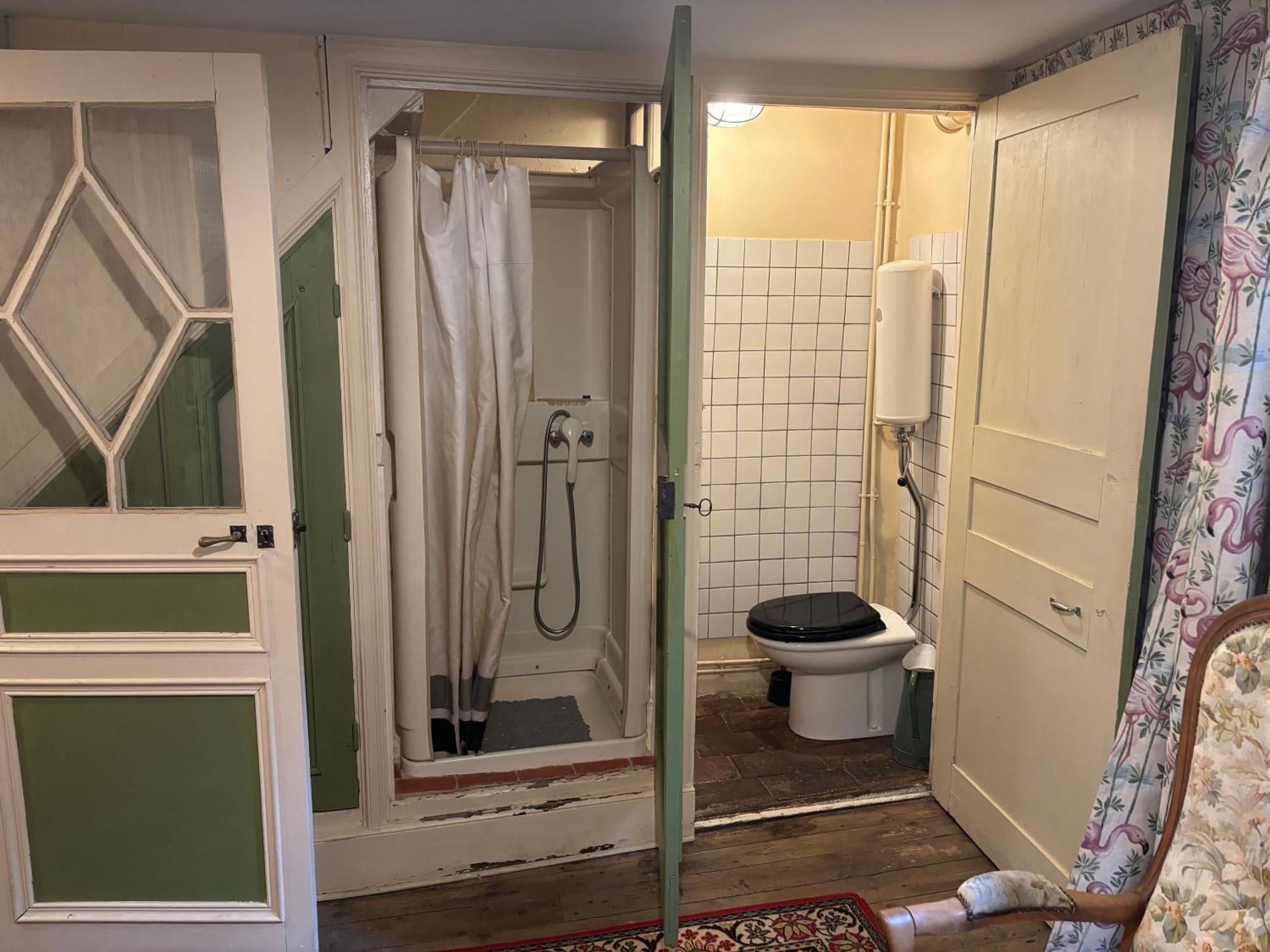 Epicerie Vieille Du Puy En Velay Hotel Le Puy-en-Velay Стая снимка